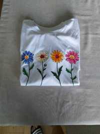 модерна дамска тениска с флорални щампи с къс ръкав