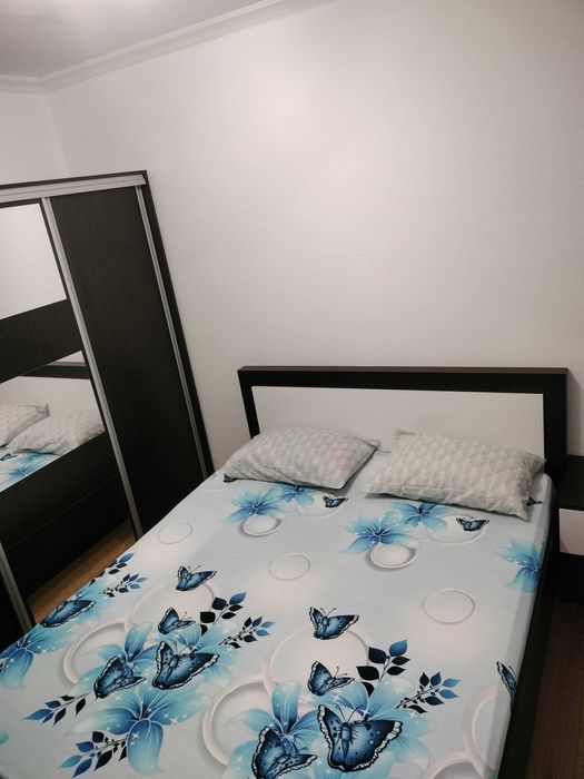 Inchiriez apt cu 3 camere in Craiova/Regim Hotelier/Targul de craciun