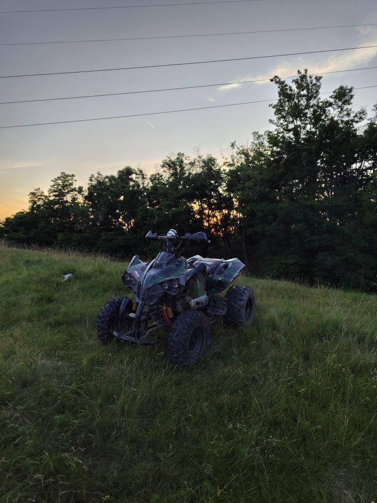 ATV 200cc Automat , în perfectă stare
