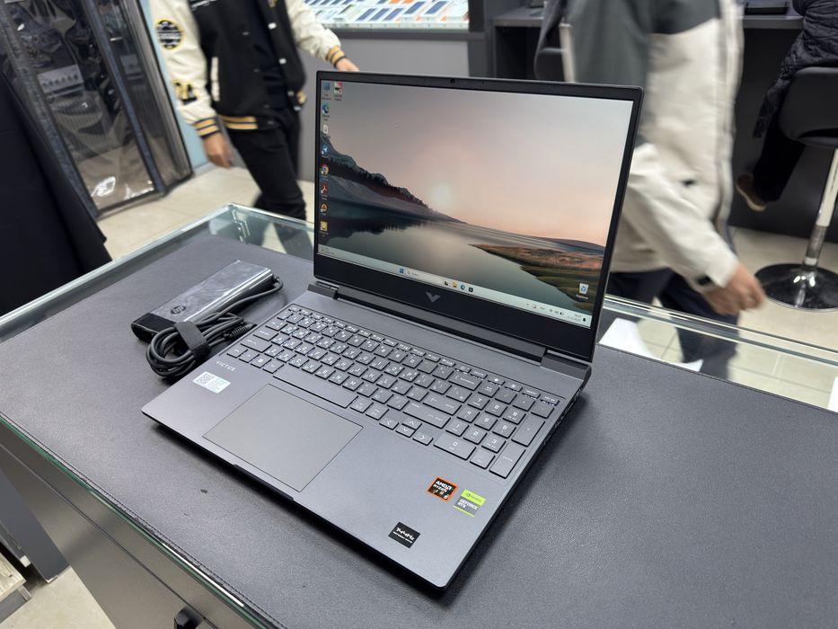 Hp Victus Gaming 2025 Rtx 3050-6GB Ryzen 5 8645HS Ozu-8 Ssd-512 144Hz
