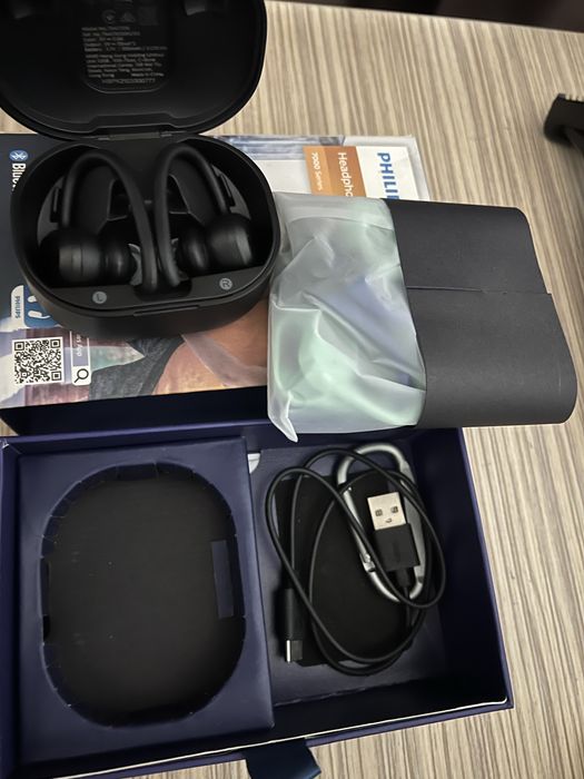 Casti philips seria 7000