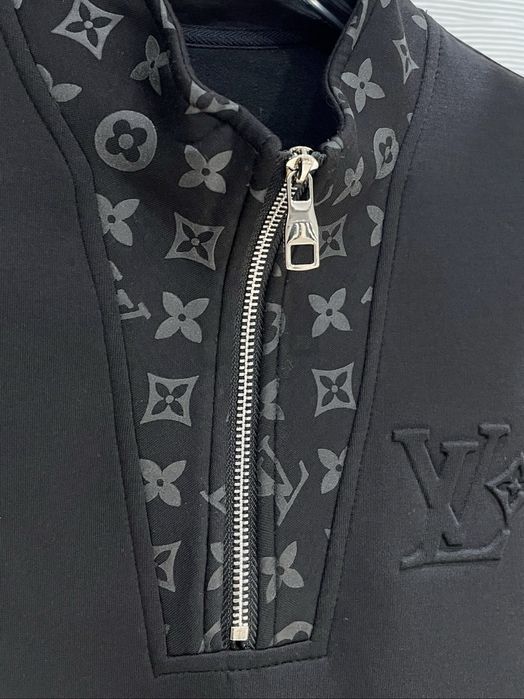 Bluza Louis Vuitton , calitate premium , pe comanda , noua , L