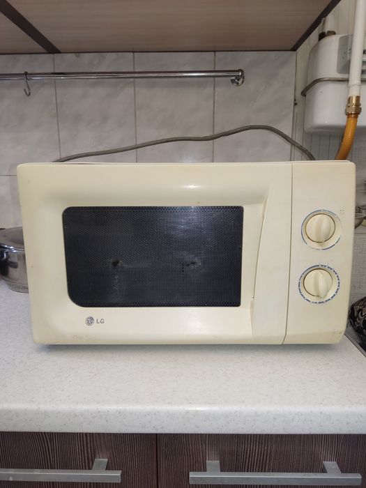 Микроволновка б/у, LG
