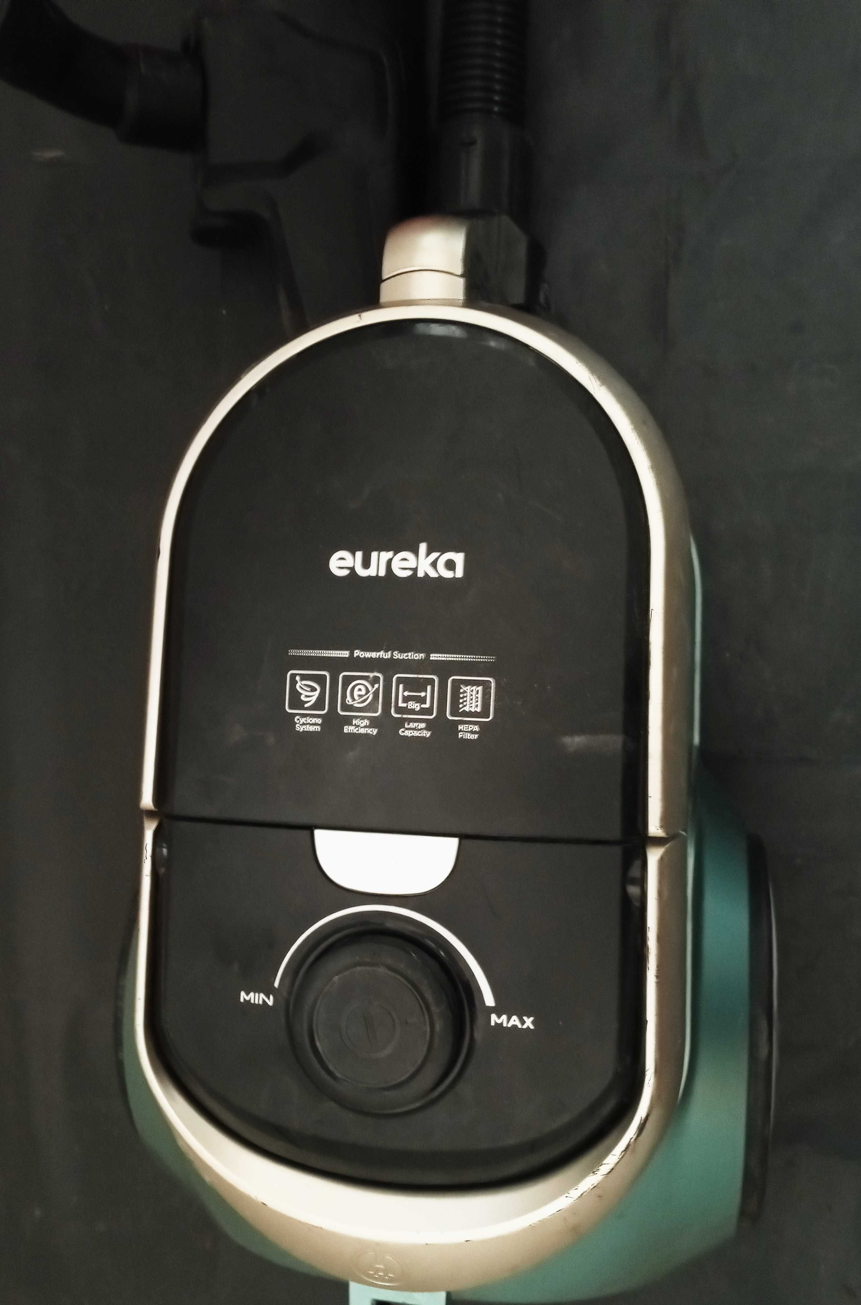 Прахосмукачка EUREKA