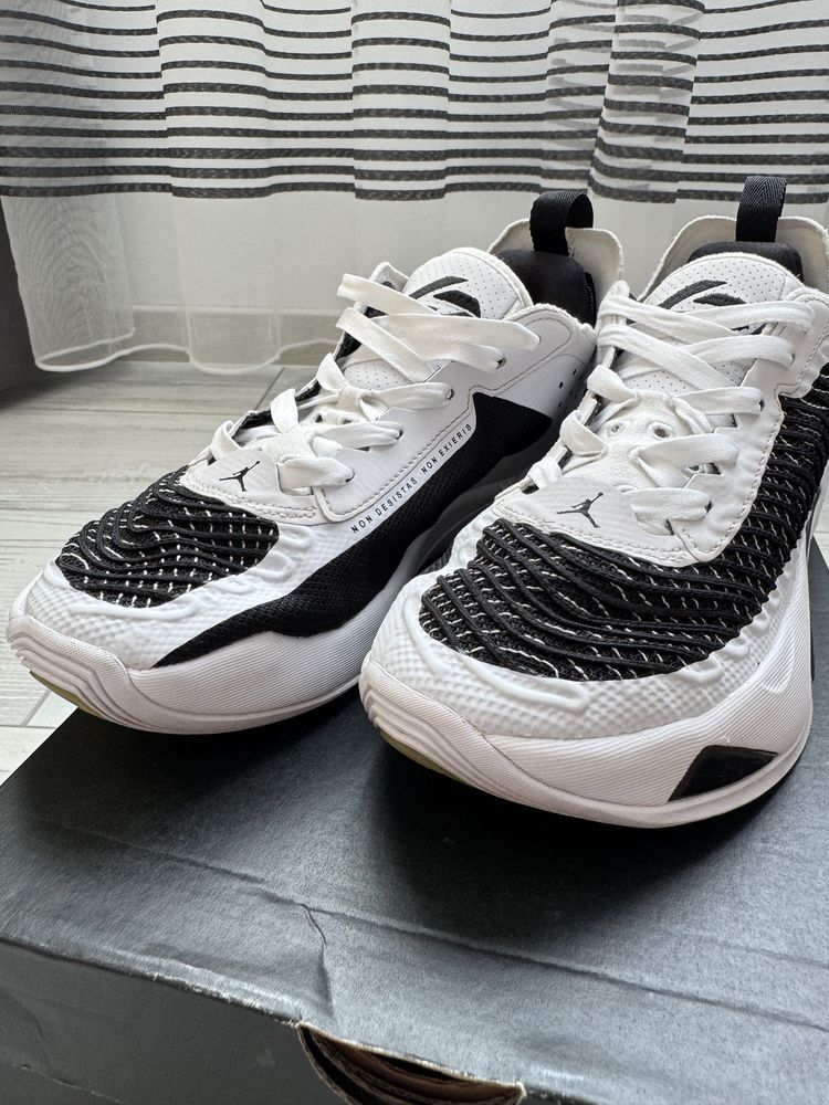 Мъжко! Чисто нови оригинални сникърси Nike Jordan Luka 1 DN1772 107