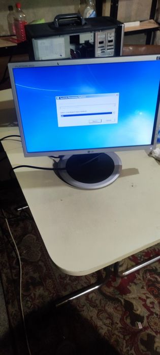 Монитори ,DeLL,LG, Philips,hp