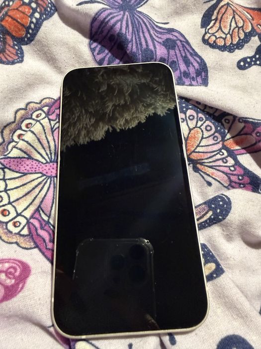 Iphone 13 Alb 128GB + folii + huse