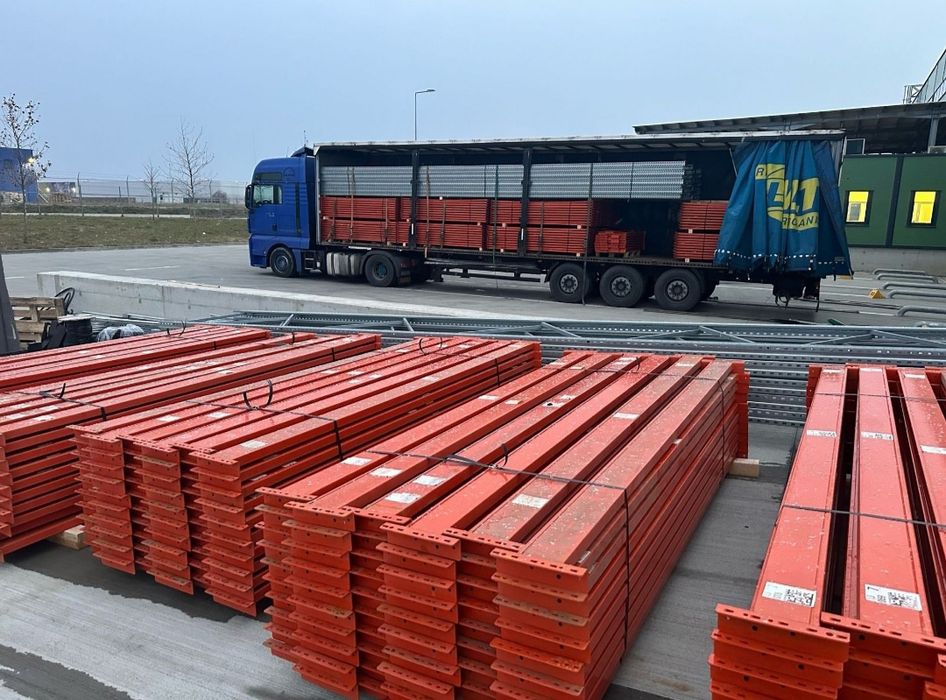 Rafturi metalice industriale reglabile