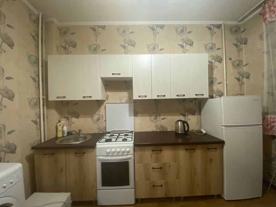 Кухонный гарнитур Б/У