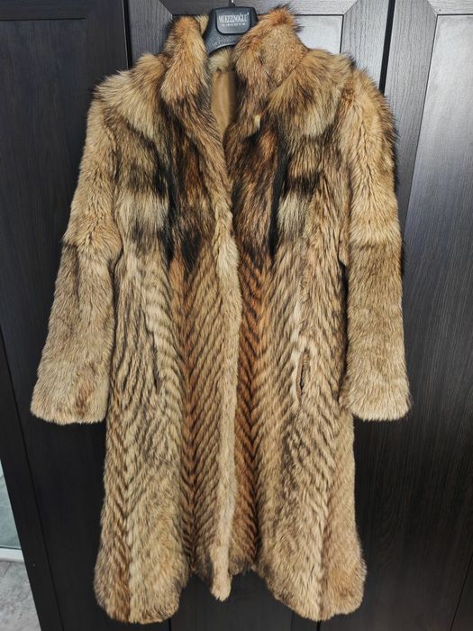 Haina din blana naturala de vulpe