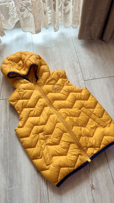 Детски елек  BENETON