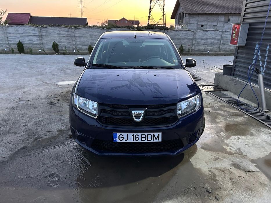 Dacia sandero doi