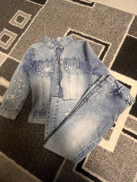 Костюм джинсовый