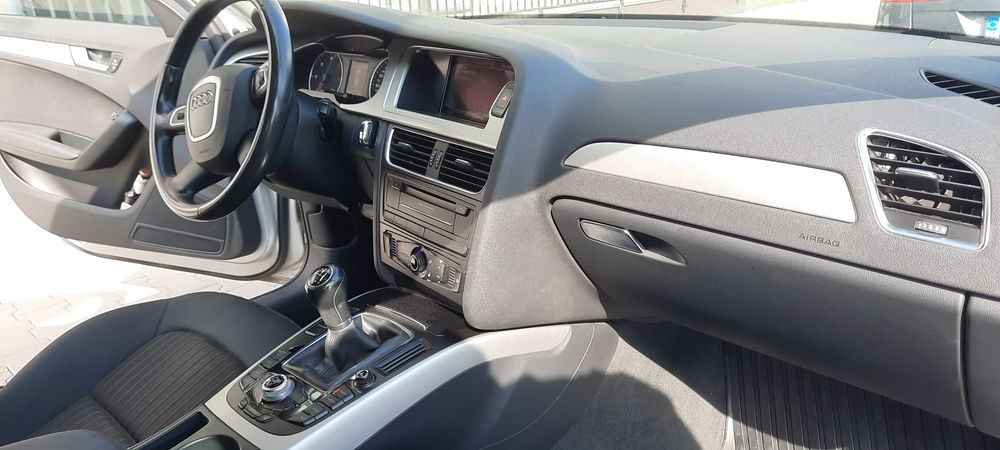 Vând Audi A4 an 2011