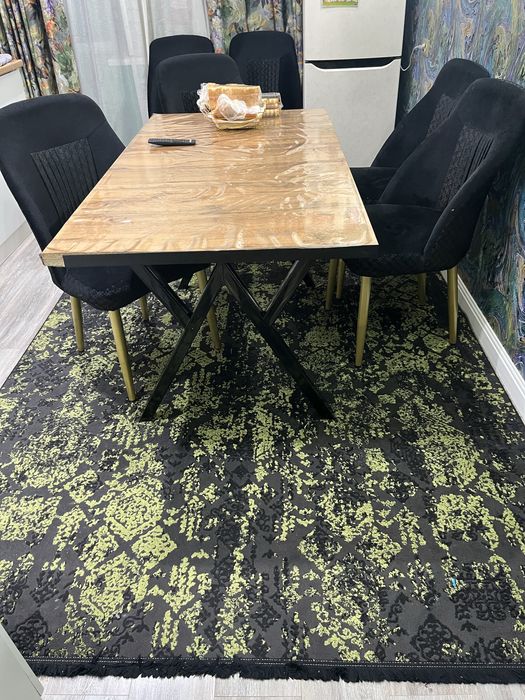 стол сатылады  25 мыға қымбат емес баға