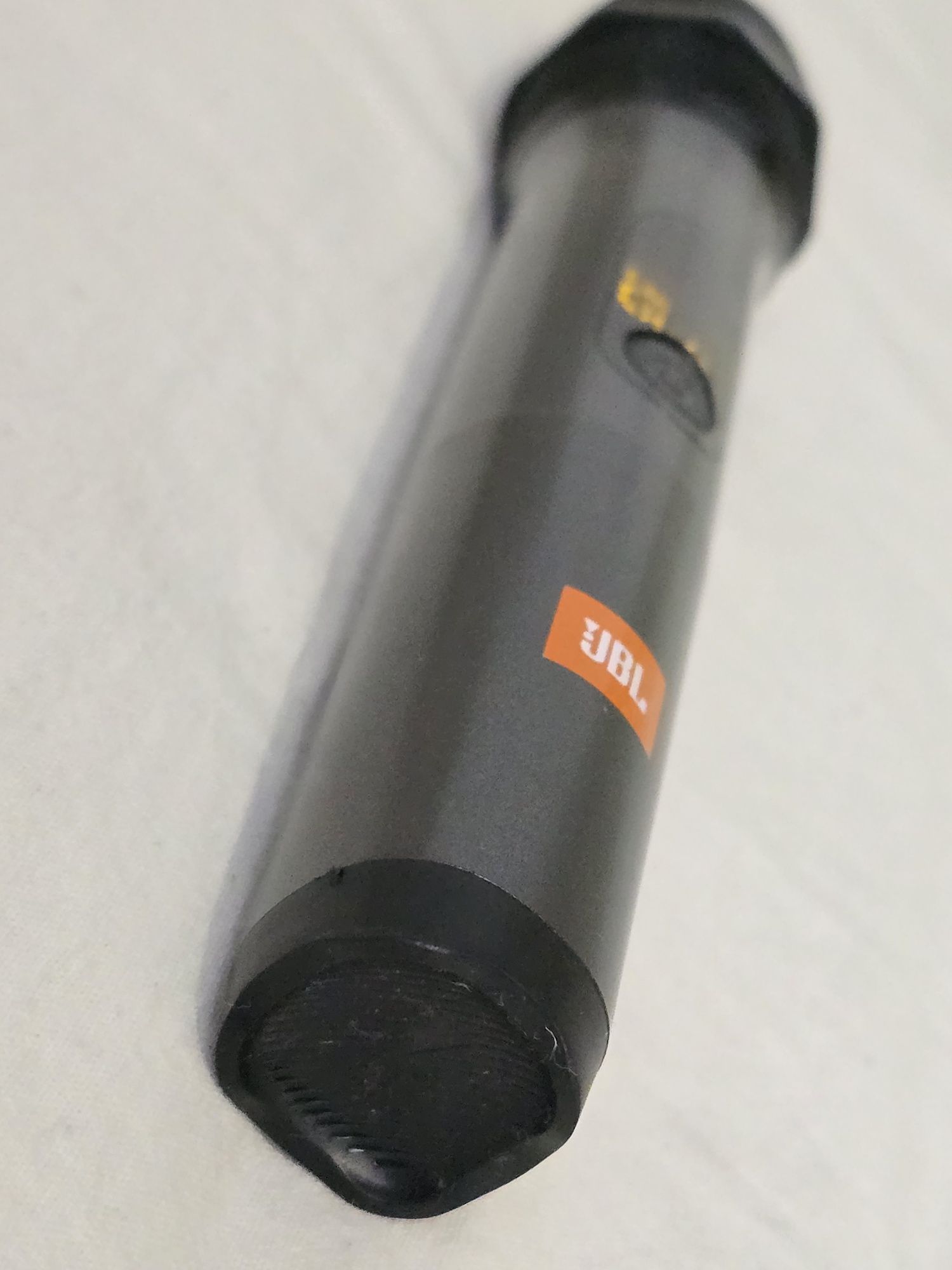 Беспроводной микрофон JBL Partybox-on-the-go. Оригинальный комплектный