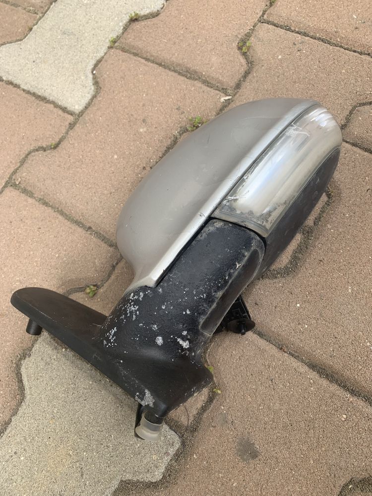 Огледало ляво дясно vw sharan шаран 03-07г