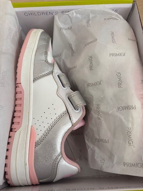 Сникърси Primigi, номер 33