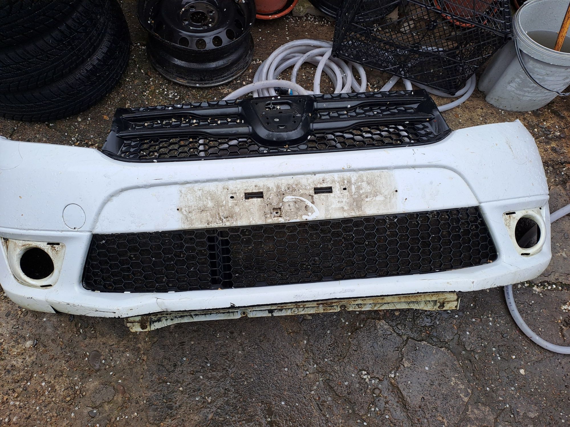 Bara fata ,Aripa dr.Dacia Sandero 2 Stepway 2 Logan 2 2013-2020