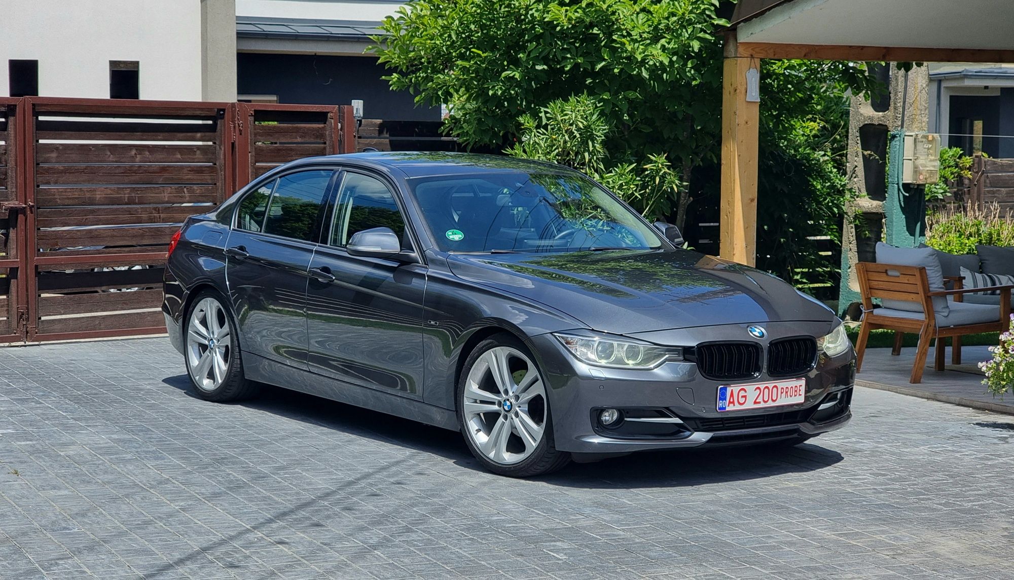 BMW Seria 3 2014 / F30 / 184 CP / 320d
