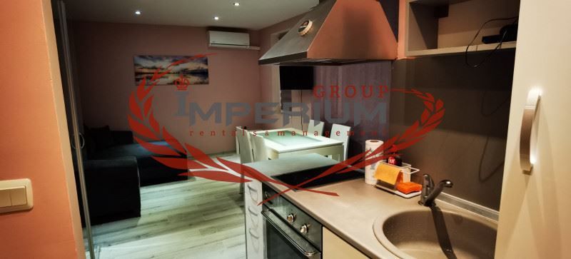 Дава се под наем Едностаен апартамент в Варна, Бриз - 45 кв.м за 351.9 € - Снимка #3