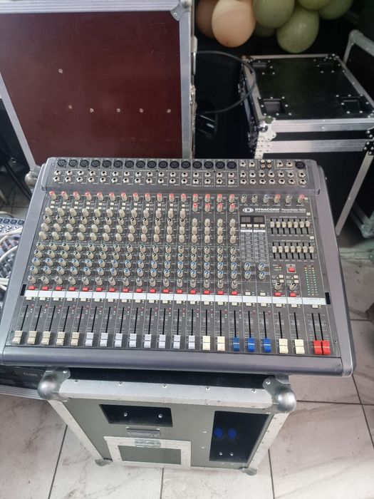 Dynacord powermate 1600-2 2x700W