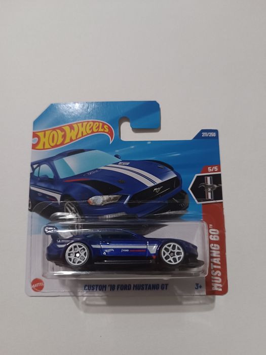 Custom '18 Ford mustang gt