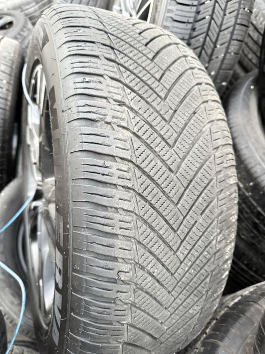 Киа жити R18 сотилади