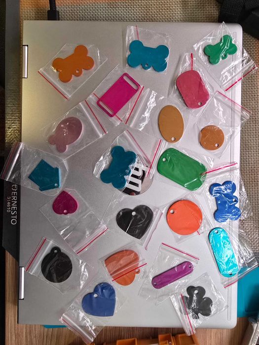 Placute / Medalioane pentru animalute personalizate cu numar, poza