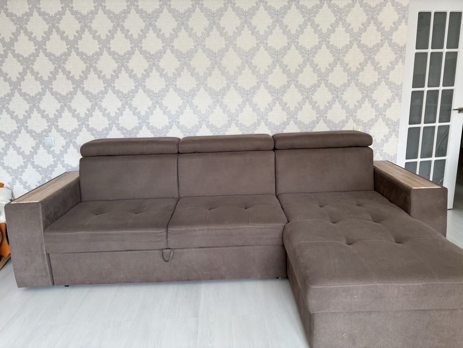 Продам Диван угловой