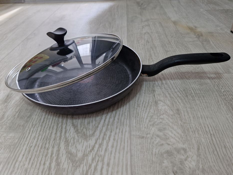 Кастрюли вок и тефаль