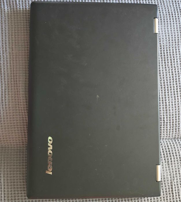 Лаптоп Леново Йога 500