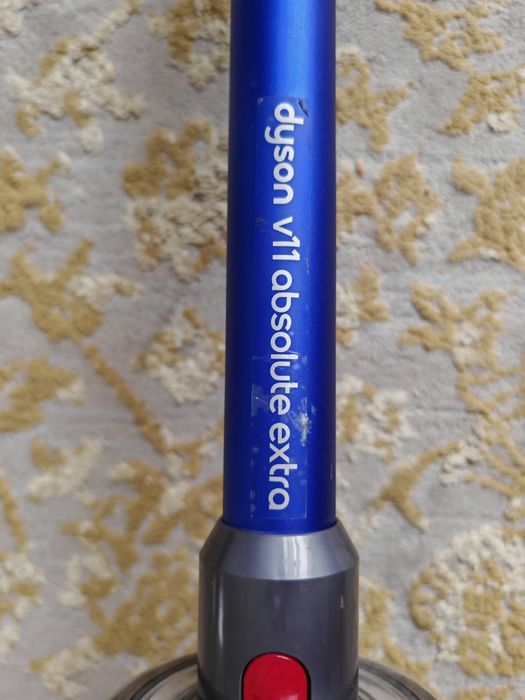 Aspirator Dyson V11 Absolute Extra
