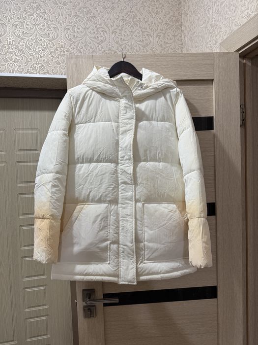 Продам зимние куртки