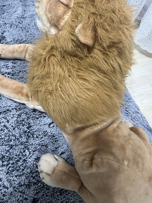 Leu de plus gigantic