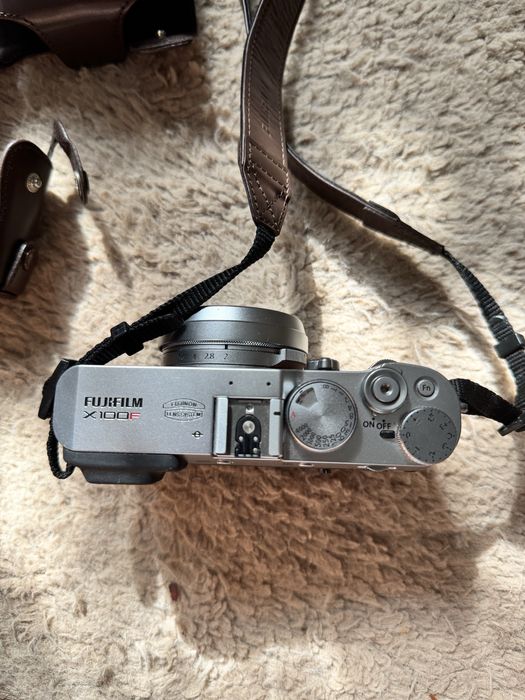 Fujifilm X100F Limited Edition Brown stare impecabila