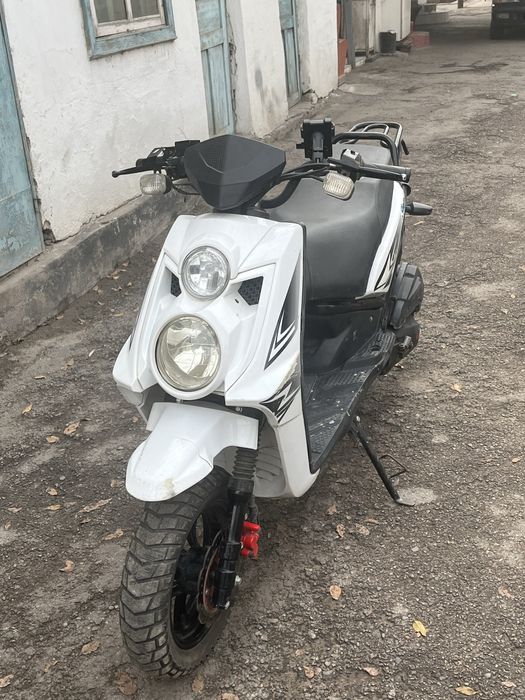 Продам мопед буер Лия