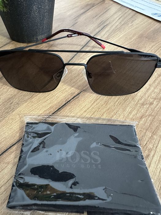 Ochelari de soare Hugo Boss noi