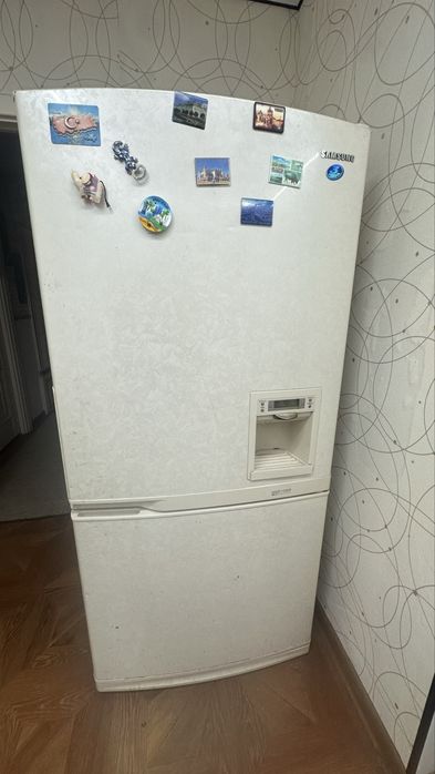 Срочно продам холодильник