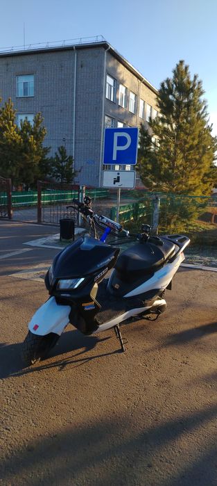 Продам скутер м8 под стант