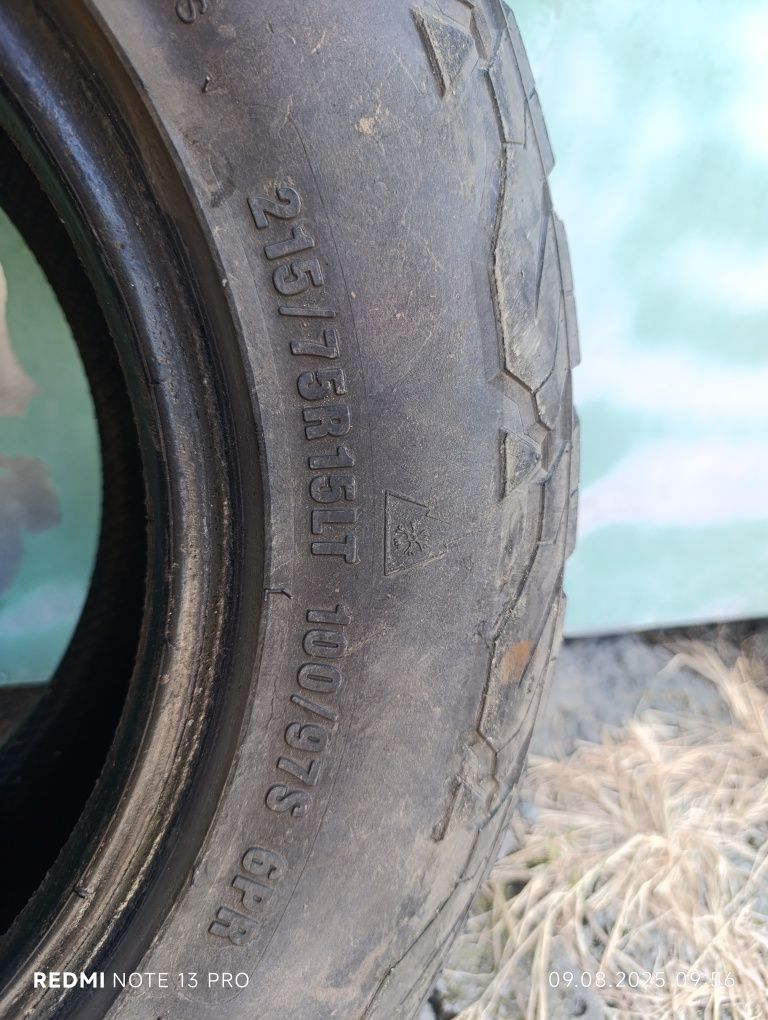 Гуми за кал 215/70/15.