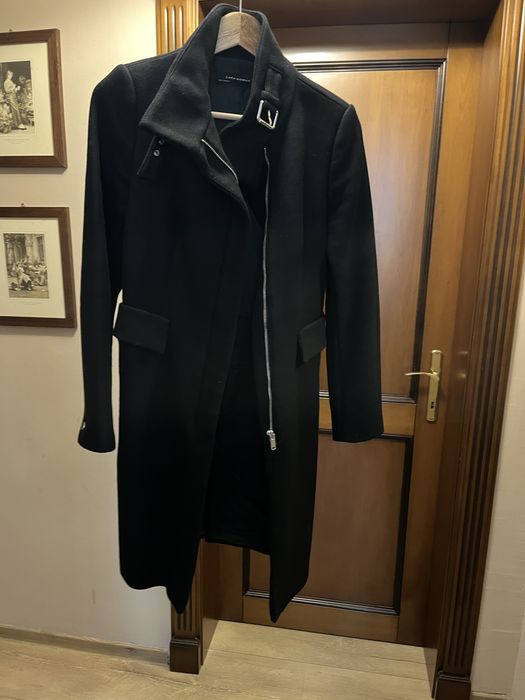 Vând palton Zara marimea XS-S