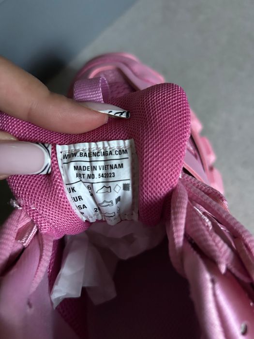 Balenciaga track pink