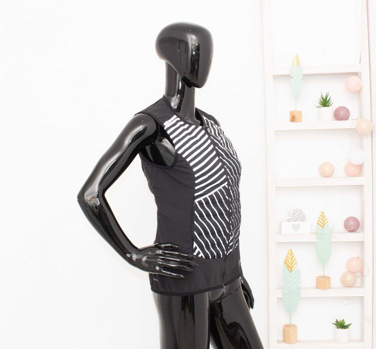 Nike Aeroloft Puffer Vest дамски пухен елек за бягане рефлектив XS