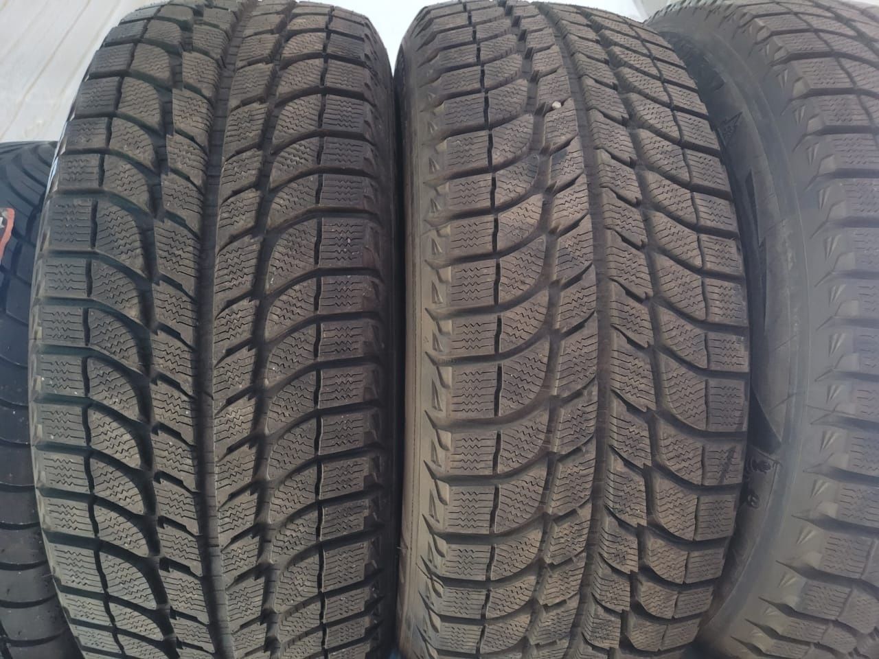 Продам новую резину 265/70R17