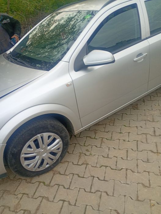 Vând sau schimb Opel Astra h