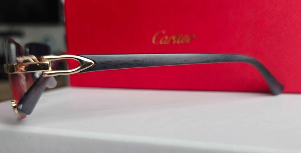 Ochelari de soare Cartier Horn Pink