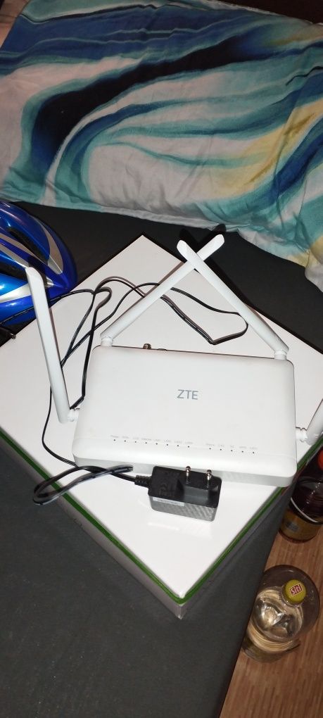 Aparat  router zte