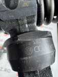 Injector Vw T5 Touareg 2.5 tdi 07Z130073F Volkswagen VW Transporter