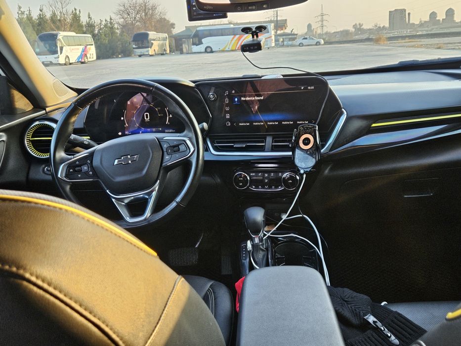 Avtomashina Trax active. Koreya maxsuloti